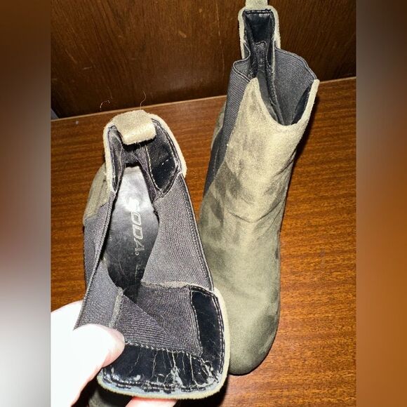 Rock and Roll Women's Ankle Boots - Olive and Black - Picture 7 of 7